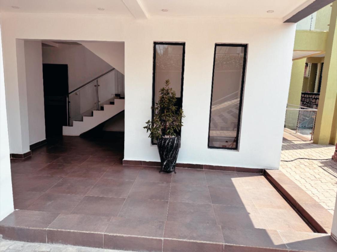 Novella Apartments Kigali Bagian luar foto